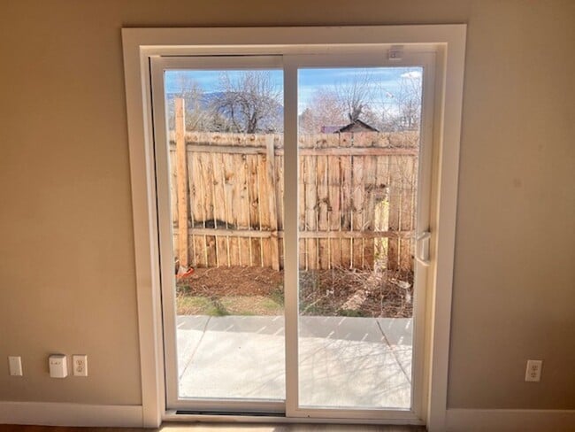 Building Photo - 378 - WC Properties, LLC