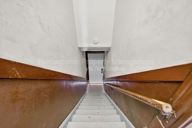 Building Photo - 551 Bates St