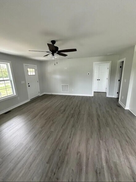 Building Photo - 2165 Union Chapel Rd