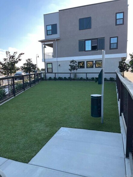 Building Photo - 4672 Catmint Ln