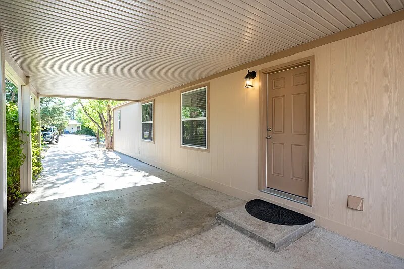 Building Photo - 3111 Granite Dr