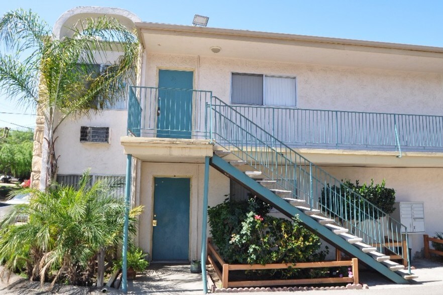 Winter Gardens Manor Lakeside Ca Apartment Finder Primary Photo Winter Gardens Manor