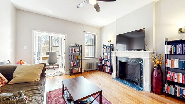 Building Photo - 5110 S Woodlawn Ave
