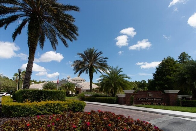 Building Photo - 16204 Nottingham Park Way