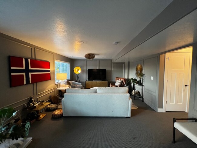 Building Photo - 15392 S Skyraider Ln