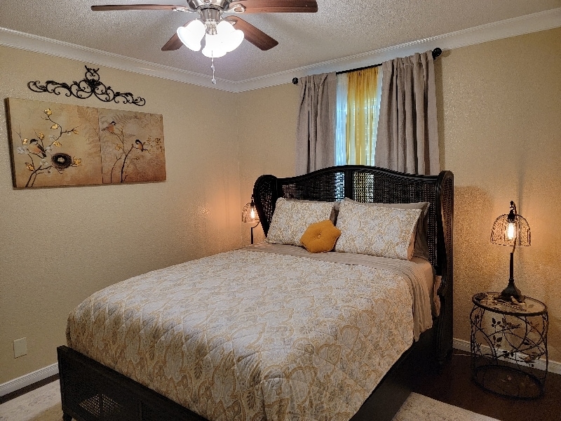 Building Photo - 1806 N 8th St