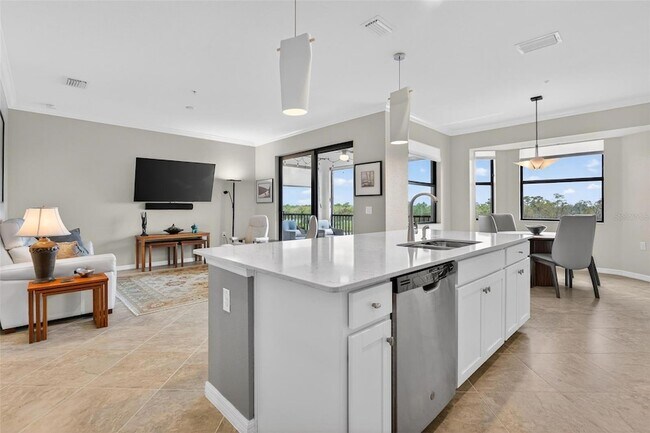 Building Photo - 17520 Gawthrop Dr