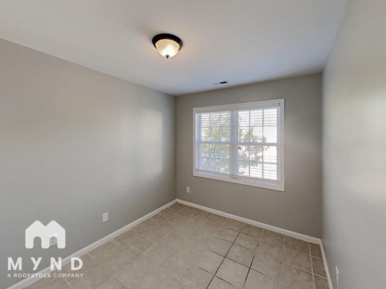 Building Photo - 4300 Windlass Ct