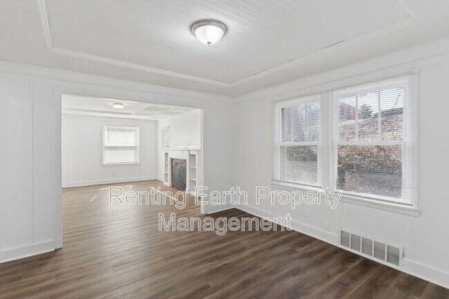 Building Photo - 5515 Wilborn Dr