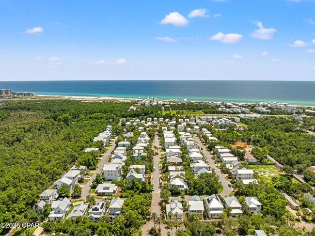 Building Photo - 134 Grande Pointe Dr