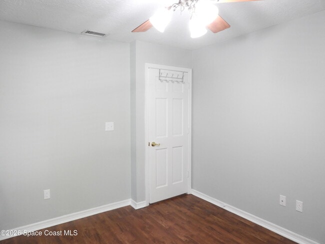 Building Photo - 1220 Snowbird Ave NW