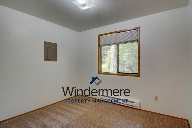 Building Photo - 4156 Cabrini Ct