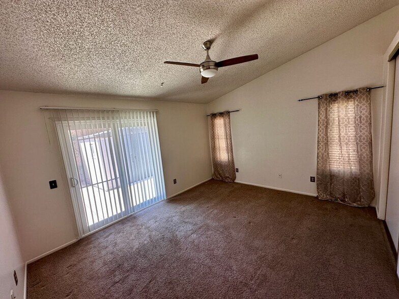 Building Photo - 6410 Kettle Peak Pl