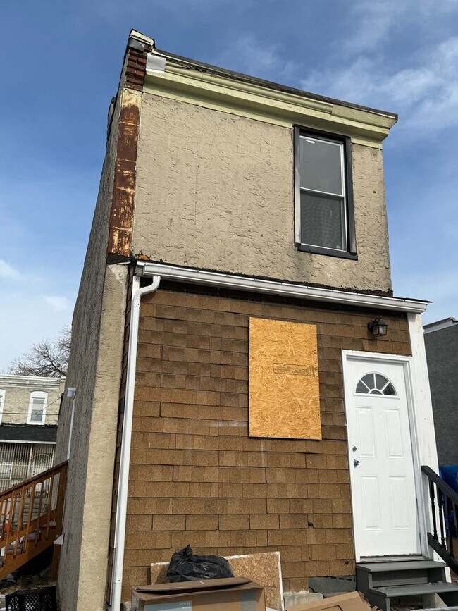 Building Photo - 538 Bailey St