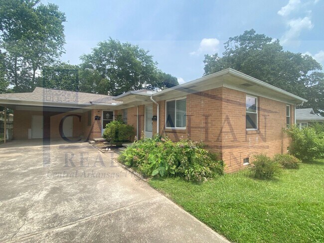 Primary Photo - Park Hill 2 Bedroom