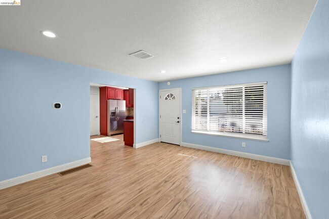 Building Photo - 172 William Way