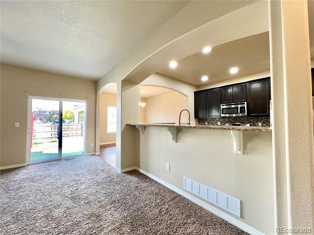 Building Photo - 6605 Alliance Loop