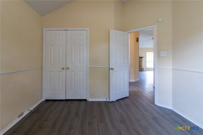 Building Photo - 2306 Wampum Dr