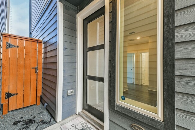 Building Photo - 12542 Malachite Wy