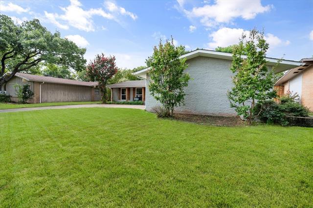 Building Photo - 3234 High Lark Dr