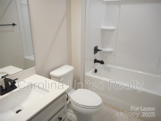 Building Photo - 3033 Matthews-Indian Trail Rd