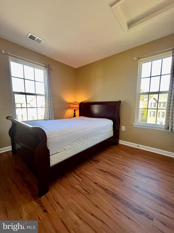 Building Photo - 312 Spring Park Ln