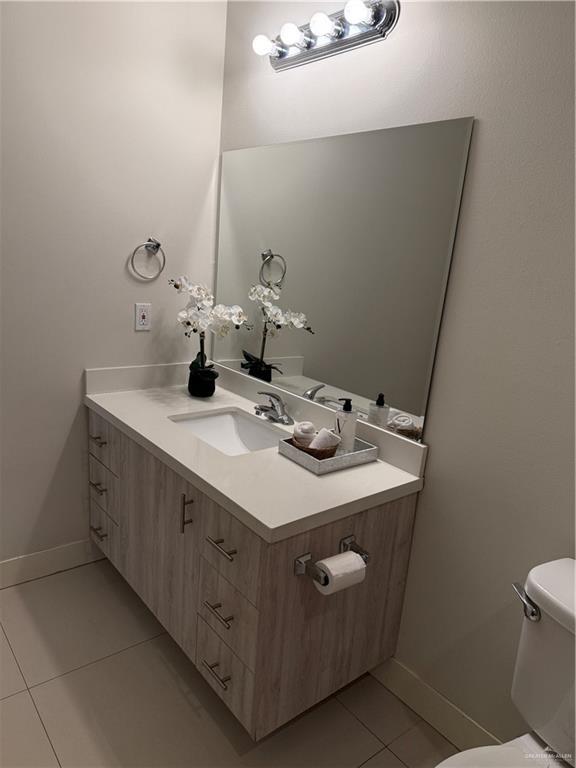 Building Photo - 26 S 6th St