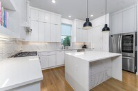 Building Photo - 1510 N Washington Ave