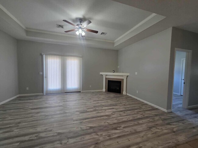 Building Photo - 410 Michael's Ct