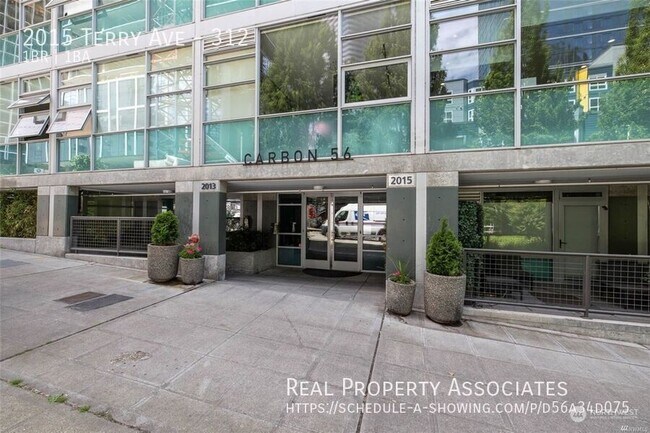 Building Photo - 2015 Terry Ave