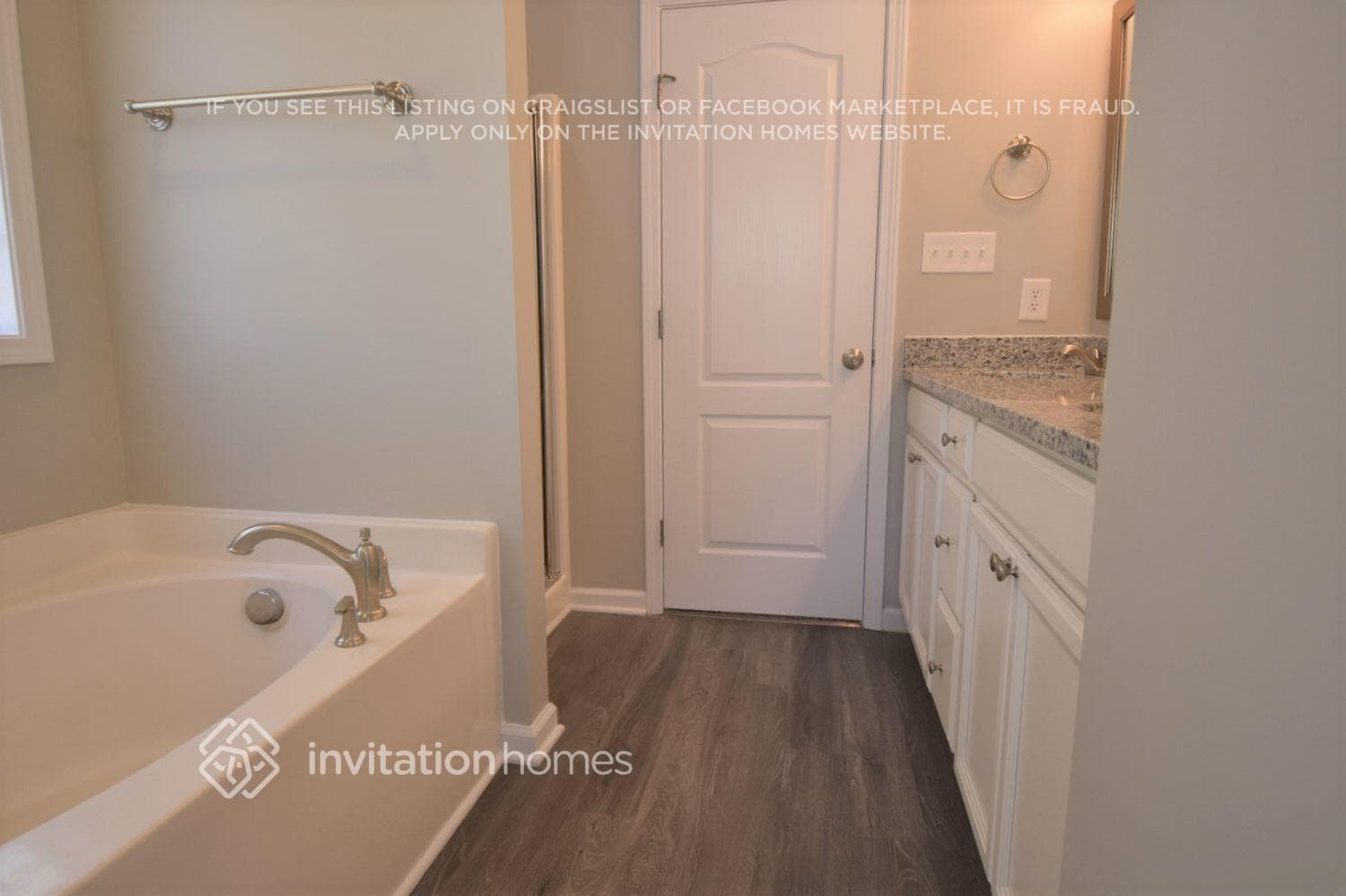 Building Photo - 3117 Groveshire Dr