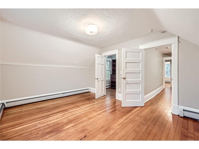 Building Photo - 1156 Marion St