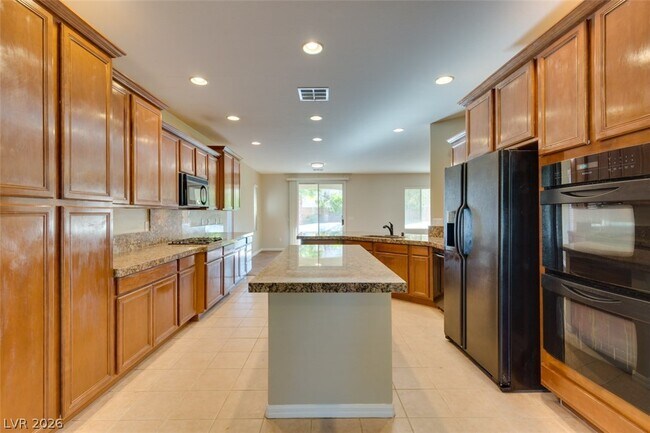 Building Photo - 11397 Orazio Dr