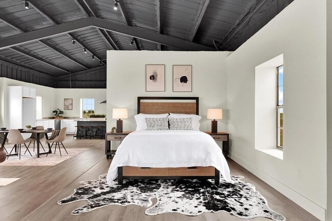 Building Photo - 261 Co Rd 423