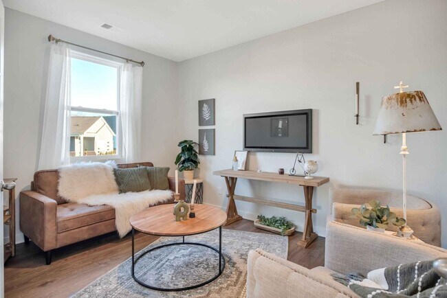 Building Photo - 2021 Holmesburg Private Cir
