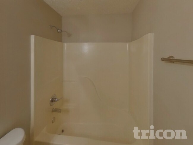 Building Photo - 3107 Donard Ct