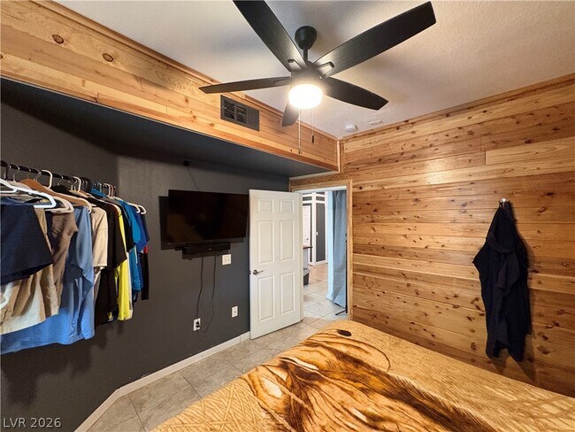 Building Photo - 9975 Peace Way