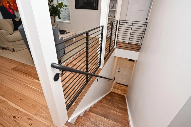 Building Photo - 32 E Court St