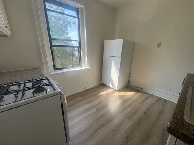 Building Photo - 5106 Baum Blvd