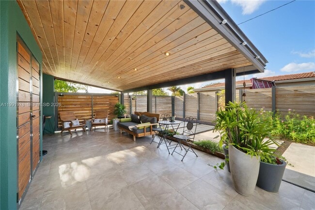 Building Photo - 4315 SW 97th Ct