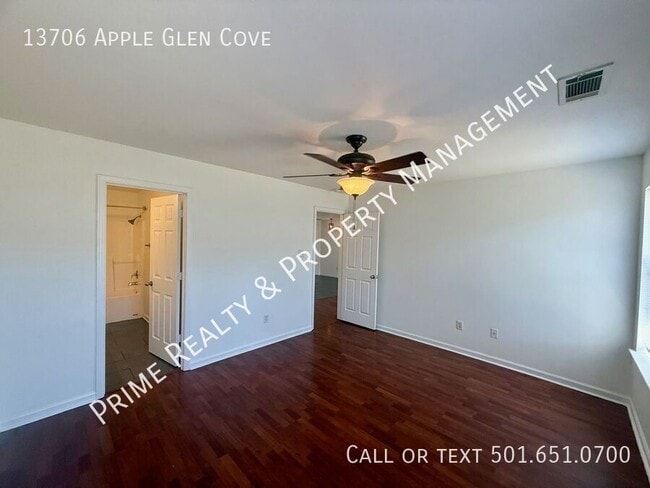 Building Photo - 13706 Apple Glen Cove