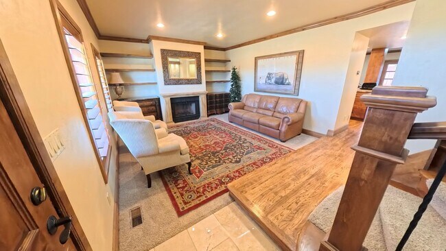 Building Photo - Ivy Lane Townhome | Provo