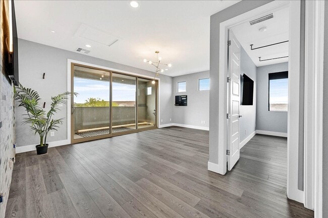 Building Photo - Summerlin West Single-Story 4 Bedroom 4.5 Bathroom Home!