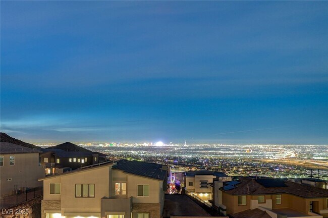 Building Photo - 510 Duvet Ct