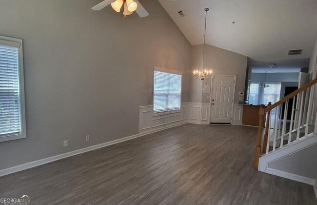 Building Photo - 126 Granite Way