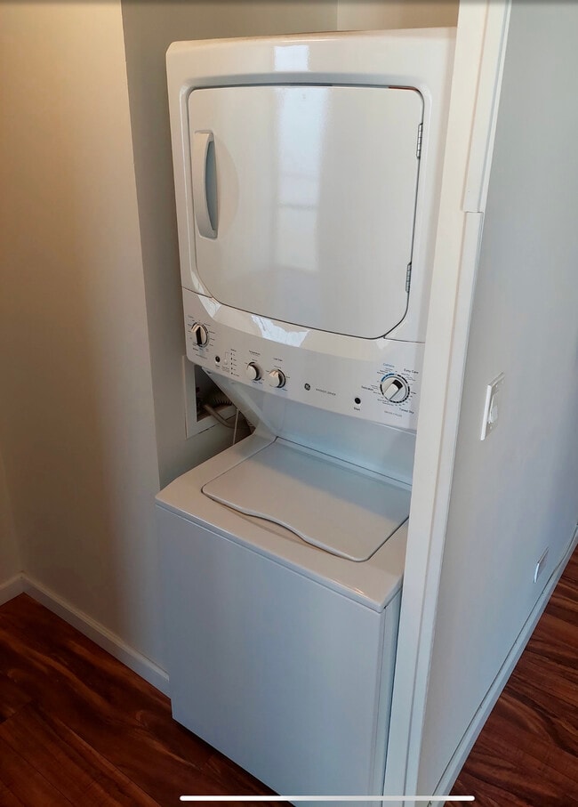 Building Photo - 1848 Kahakai Dr