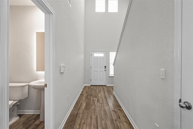 Building Photo - 6309 Night Chinook Dr