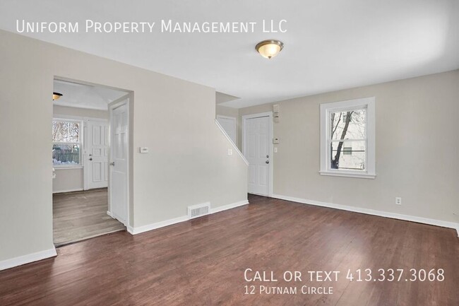 Building Photo - 12 Putnam Cir