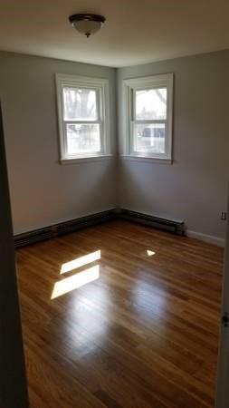 Building Photo - 75 Buckwheat Ave