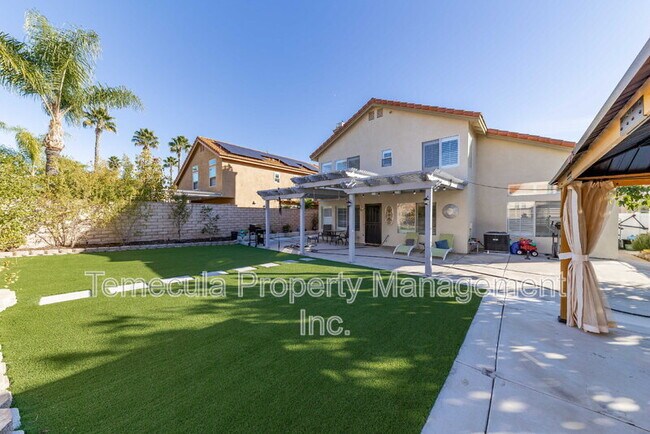 Building Photo - 30450 Summerside St